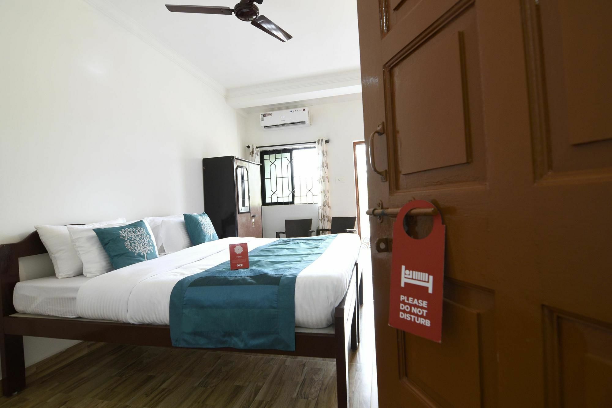 Frank Guest House Baga Exterior foto